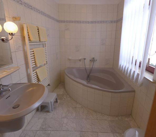 Hotel Pension Am Kurzentrum バート・ズダーオーデ 部屋 写真